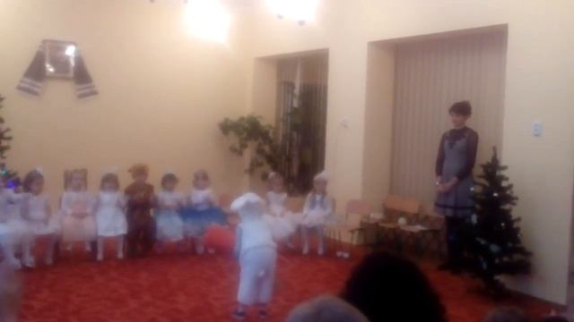 Зайчик у дитячому садку смотреть онлайн