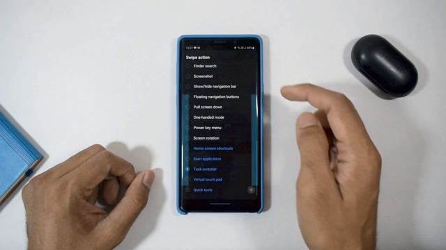 One Hand Operation + Full Gesture support on any LAUNCHERS on Samsung One UI смотреть онлайн