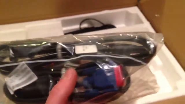 Samsung LED Monitor What's In The Box? смотреть онлайн