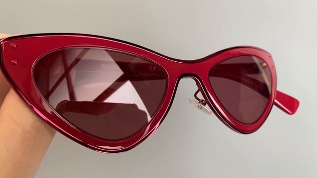 Солнцезащитные очки Moschino S051/S C9A4S смотреть онлайн