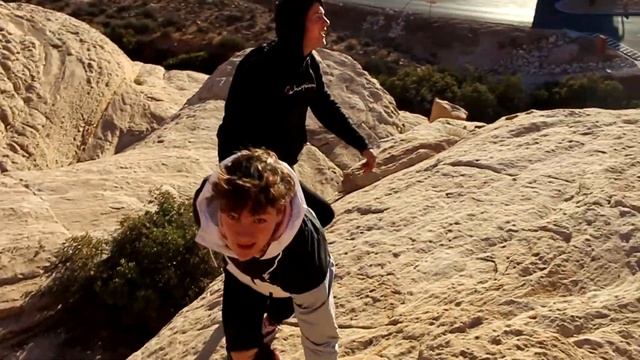 I've Never Been This Scared! *DANGEROUS* смотреть онлайн