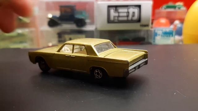 Matchbox Lesney Lincoln Continental showcase смотреть онлайн