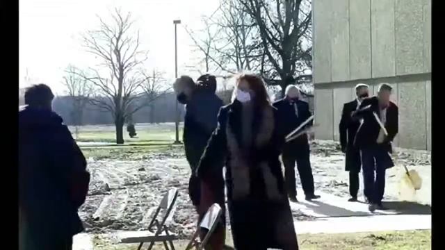 Lincoln Trail College to add additions to its art center смотреть онлайн