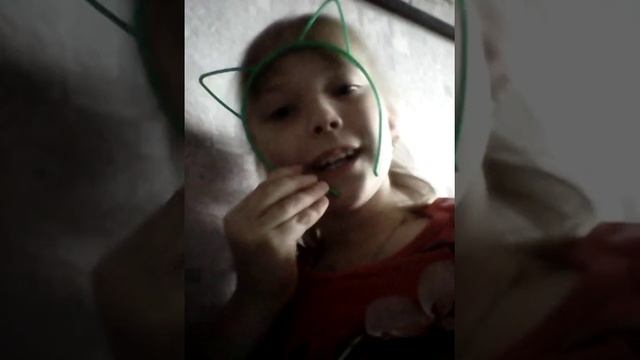 Ободок с ушками смотреть онлайн