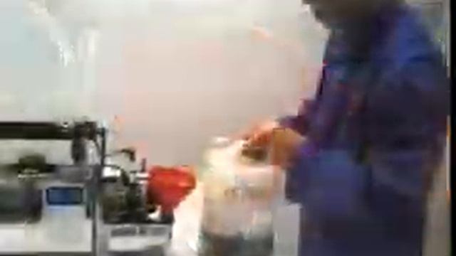 TF35 - Filling the petrol, смотреть онлайн