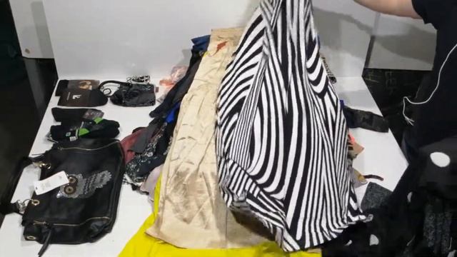 EXX – Shop Adult Summer (Летняя одежда) смотреть онлайн