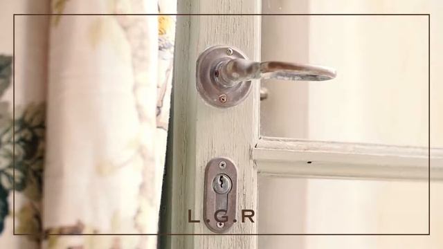 L G R CAMPAIGN FW18 19 VIDEO DAMA смотреть онлайн