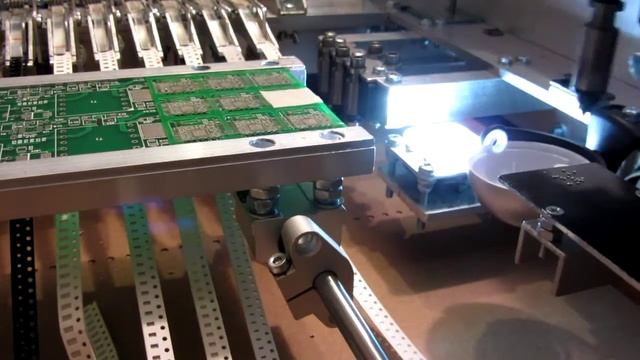 Установщик SMD-TAXI 0402 россыпь