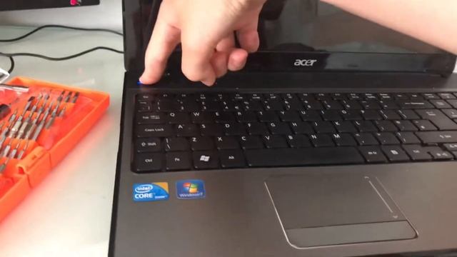 Trying to fix acer laptop not turning on смотреть онлайн