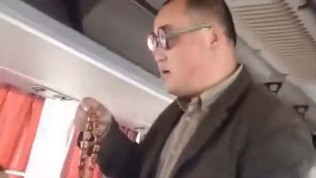 Очки нада А чётки ннада Очки вам надо смотреть онлайн