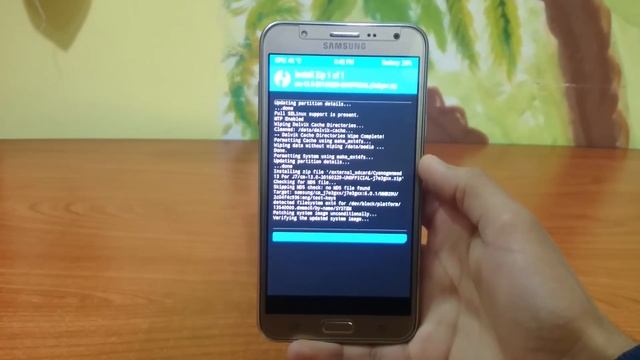 CM13 Android 6 For Galaxy J7 H/M/F [Marshmallow] смотреть онлайн