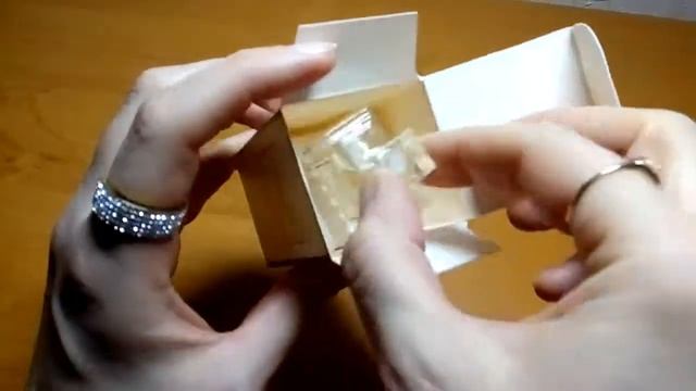 Распаковка Miss Dior смотреть онлайн