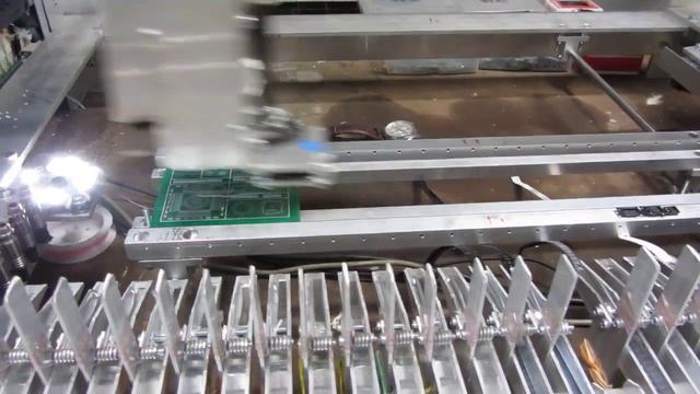 Установщик SMD-TAXI компонентов (Казань). SMD Pick And Place Machine