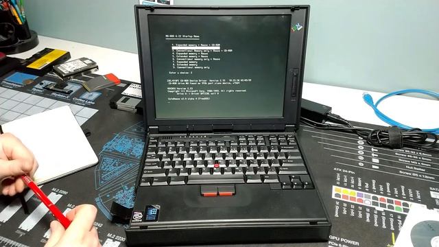 IBM ThinkPad 380XD - DOS 6.22 - #DOScember смотреть онлайн