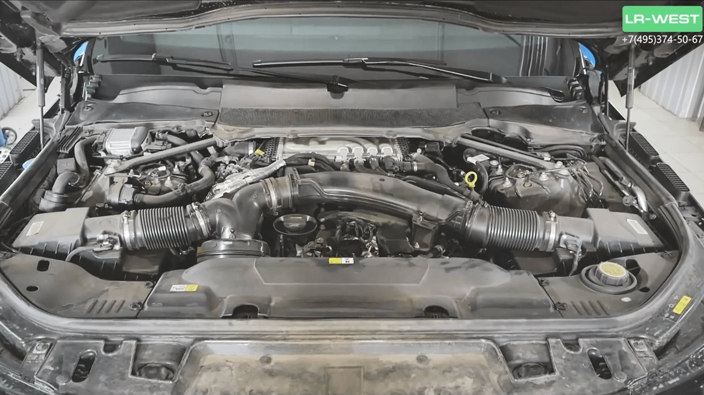 Range Rover с двигателем 3.0 литра Ingenium. Бензиновый рядный двигатель. смотреть онлайн