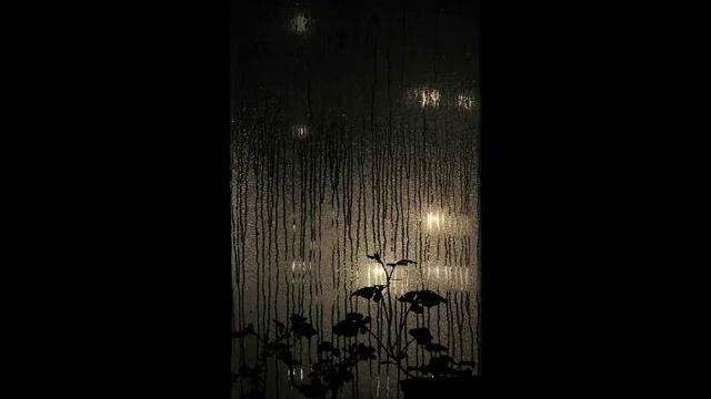 Lee Hi Breathe but you're listening to it while its raining + Window смотреть онлайн