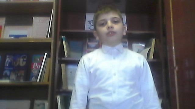Гусейнов Марк читает стихотворение Владимира Орлова «Здравствуй, Родина моя» смотреть онлайн