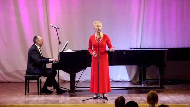 10 исп. М. Огородникова, акк. К. Ганшин смотреть онлайн