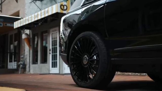 Rolls-Royce Cullinan edit. смотреть онлайн