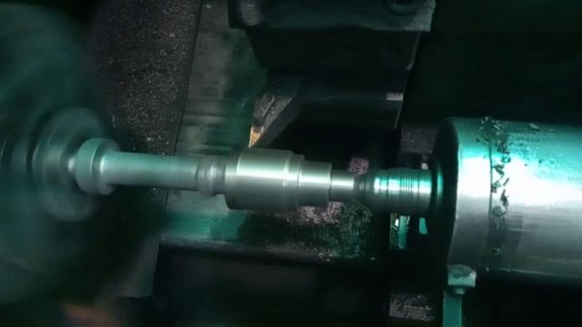 Mazak Qt20 and LinuxCNC turning смотреть онлайн