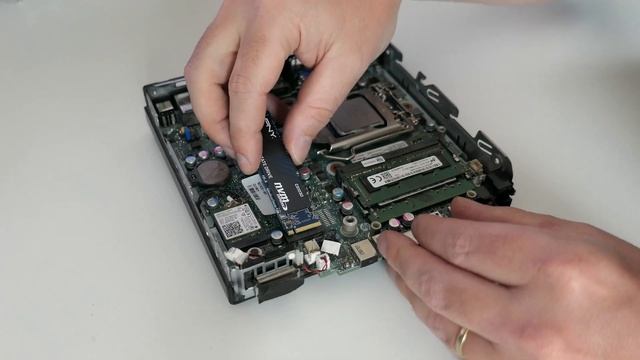 HP ProDesk 600 G2 Mini - Teardown, Upgrade and Benchmarks смотреть онлайн