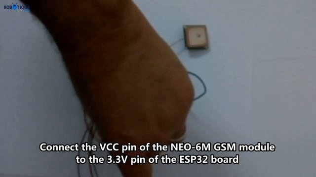 View location data sent by NEO-M6 GPS using ESP32 board смотреть онлайн