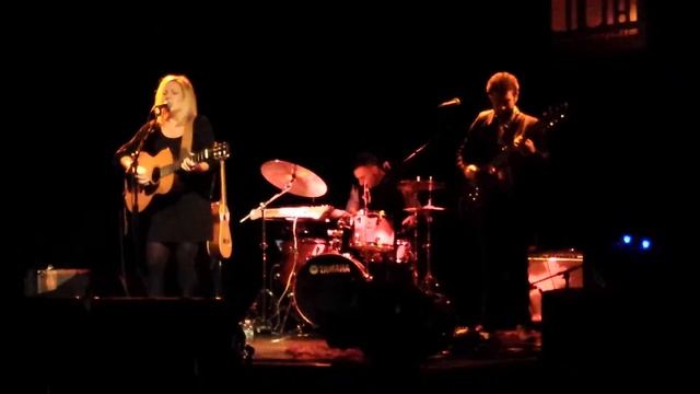 Jeanne Jolly Trio - Gypsy Skin смотреть онлайн