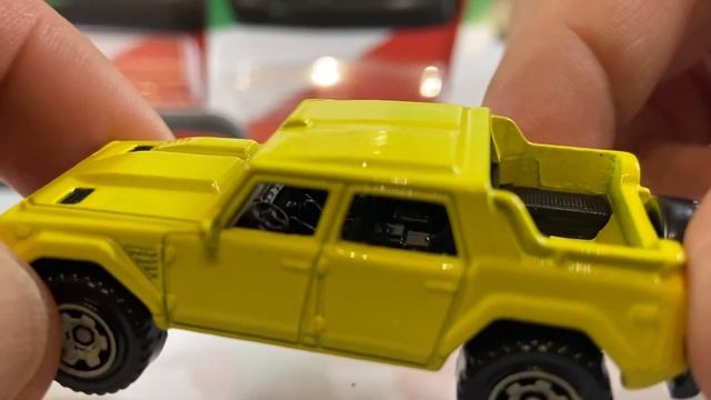 #Unboxing #Diecast #matchbox. LAMBORGHINI LM002. Serie ITALY. смотреть онлайн