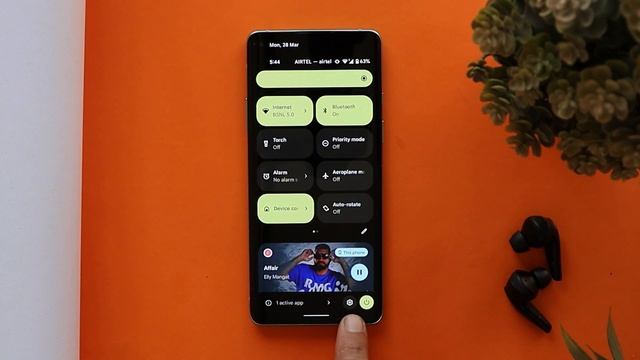 Android 13 Developer Preview 2 for OnePlus 8 & 8 pro🔥🔥 - Ft. PIXEL 6 PRO Port смотреть онлайн