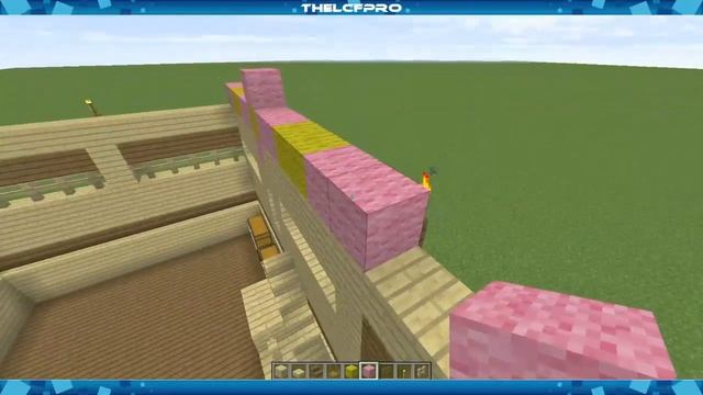 How to build Polly Reindeers House! - Minecraft Tutorial (1/2) смотреть онлайн