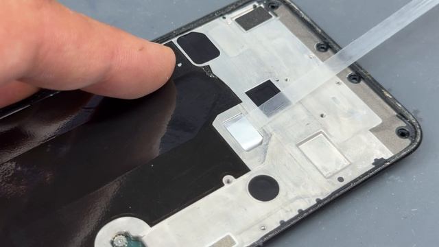 Замена аккумулятора Google Pixel 4a - Полное руководство по ремонту аккумулятора своими руками! смотреть онлайн