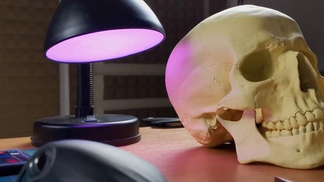 So Linus Upgraded From Logitech BRIO... смотреть онлайн