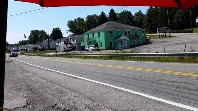 Mt. Pleasant Ems Medic 10. Ambulance 424 respondin смотреть онлайн