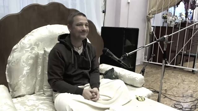 2015.11.06, Пт. - СПб, КЦ Гаура. ШБ 01.13.47. Е.М. Веданта крит Пр. смотреть онлайн