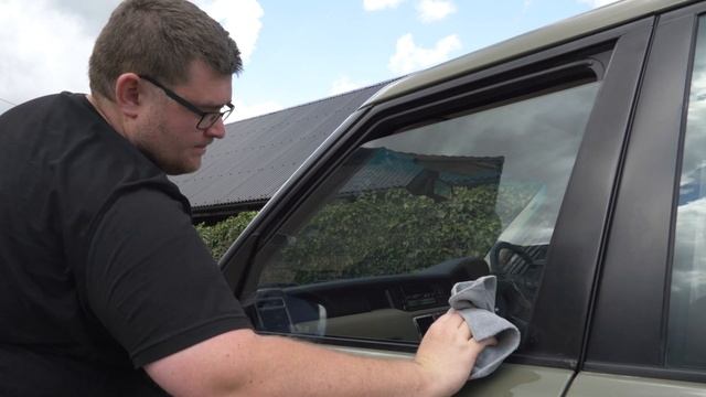 This is what it takes to rescue a £2,000 Overfinch Range Rover? EP2 смотреть онлайн