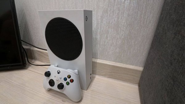 XBOX Series S - после 1,5 года пользования