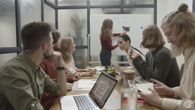 ГЕНЕРАТОР ДЕНЕГ смотреть онлайн