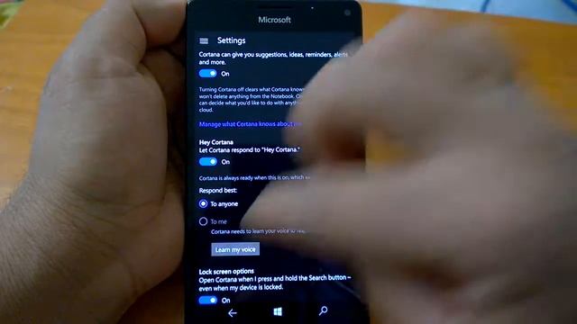 Windows 10 Mobile Tutorial: Setting up Hey Cortana & How To Train смотреть онлайн