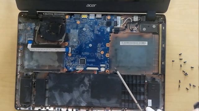 Acer Laptop Kasa Kapağı Nasıl Açılır? SSD ve RAM Güncellemesi Nasıl Yapılır? смотреть онлайн