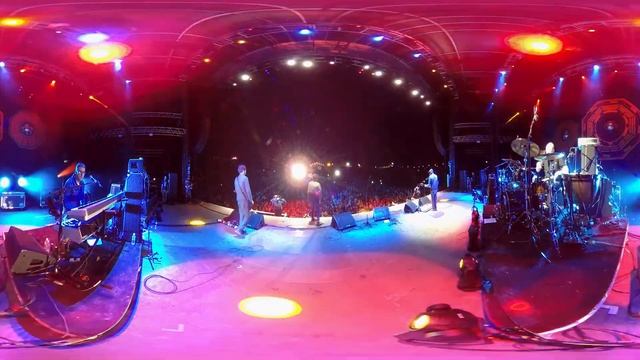 Blur Video for Apple Vision Pro смотреть онлайн