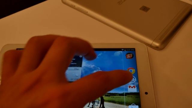 Acer Iconia Tab 8 Hands On [4K] смотреть онлайн