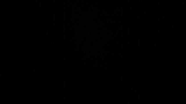 Hold the Light with keys смотреть онлайн