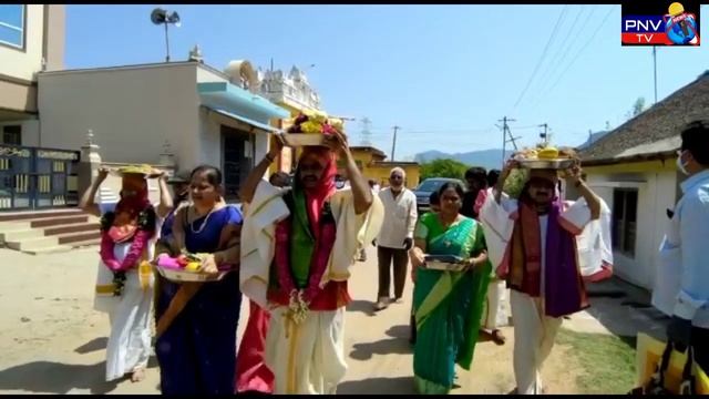 PNV TV ( పద్మావతి సమేత కల్యాణ వెంకటేశ్వరస్వామికి పట్టువస్త్రాలు సమర్పించిన పద్మశాలీలు )