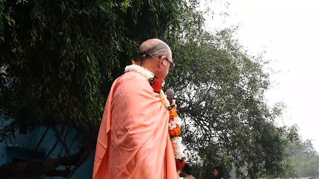 2024.10.23 Варшана 01 Индрадьюмна Свами несколько слов смотреть онлайн