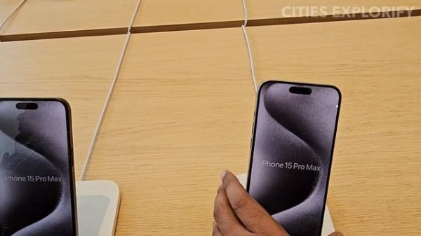 Apple Store review at Dubai Mall 2023 | Walking Tour 4K 🇦🇪 | Cities Explorify | iPhone 15 Pro Max