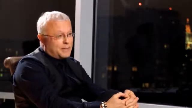 Интеллект Собчак во всей красе! И это наш Президент смотреть онлайн