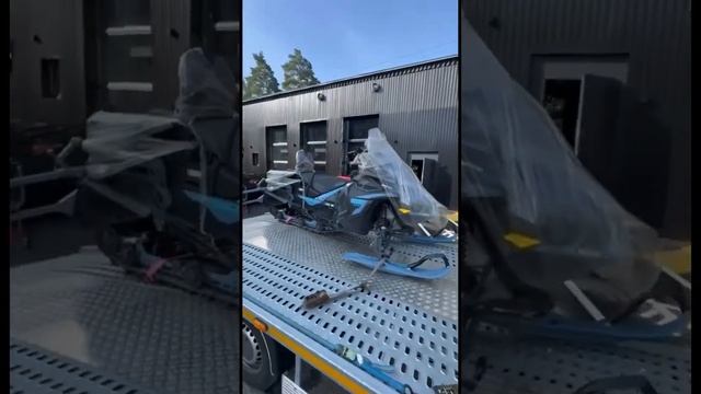 В «BRUTAL TOYS» новая поставка снегоходов! смотреть онлайн