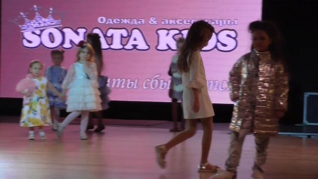 "Сады Победы"National competition "Miss Ukraine-South 2018"Одесса. смотреть онлайн