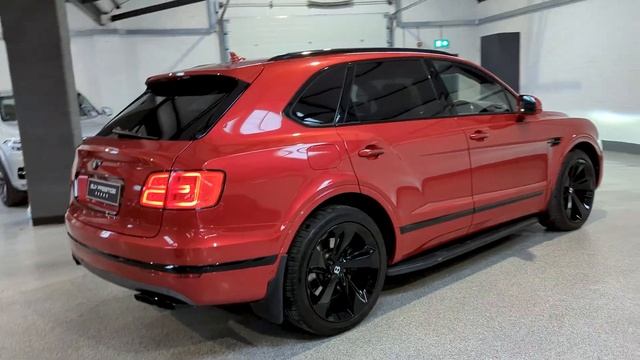 Bentley Bentayga V8 D - SUV Prestige смотреть онлайн
