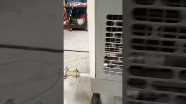 Used Atlas Copco 25 HP Rotary Screw 230 Volt смотреть онлайн